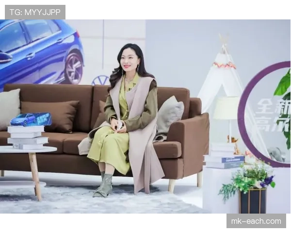 朱琳比赛里超拼，朋友圈那张下午茶图比胜利照还惹眼